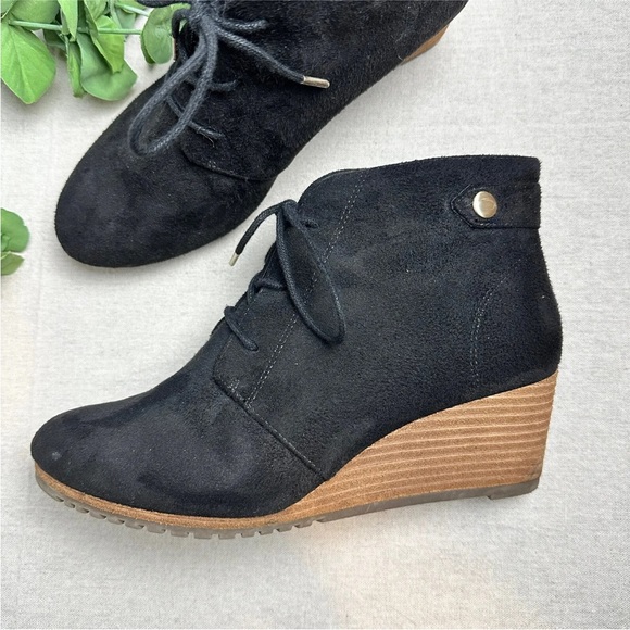 Bottes Cheville Scholl GILLY En Daim - Talon Plat, Largeur Standard, à Enfiler - Style Décontracté Et Confortable